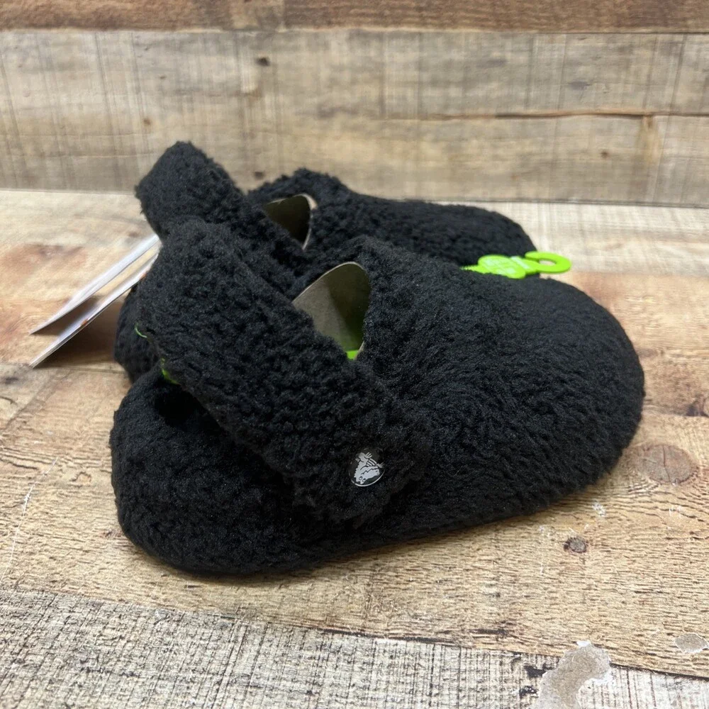 Crocs Classic Cozzzy Slipper Kids Black Clogs Fuzzy Size C12 NEW!